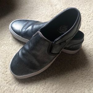 Metallic vans slide one side 9